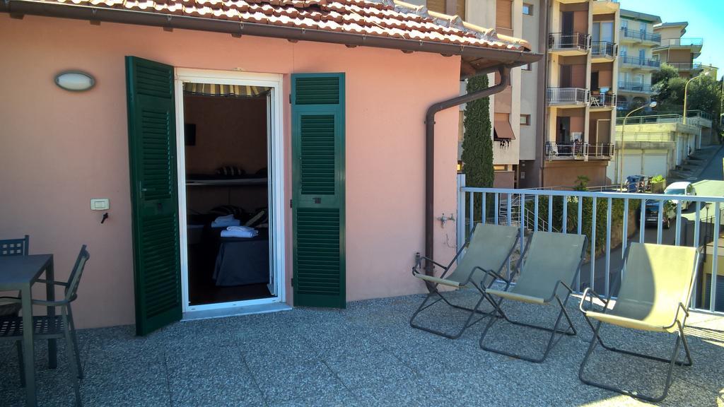 Hotel Villa Adele Celle Ligure Exteriör bild