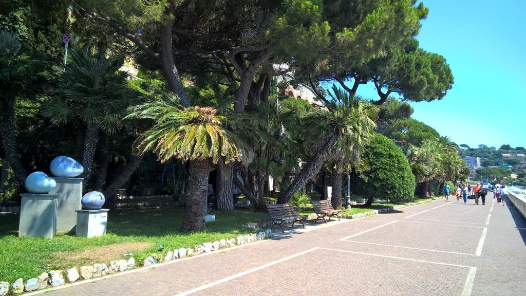 Hotel Villa Adele Celle Ligure Exteriör bild